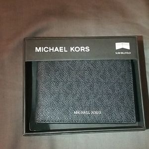 Michael Kors wallet